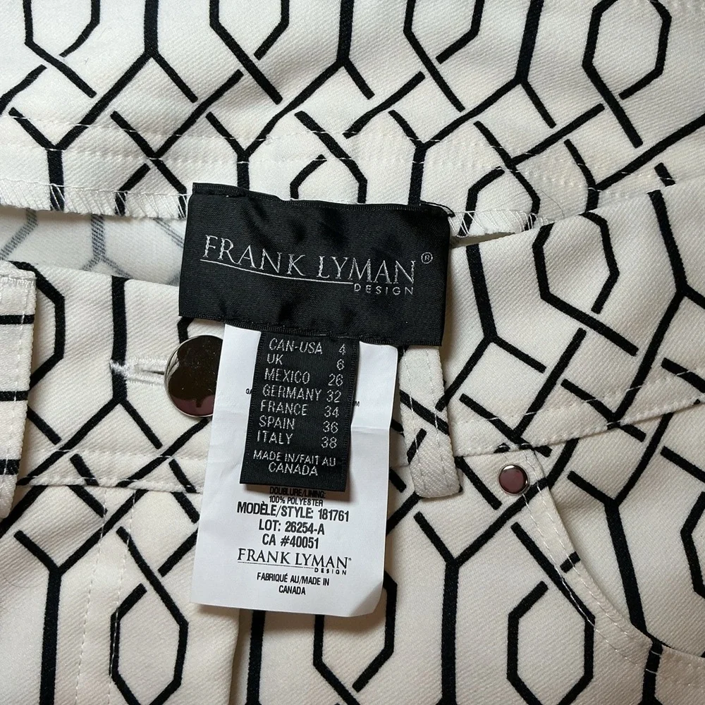 Geometric Patterned Pants - Picture 4 of 8